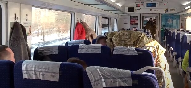 “Укрзалізниця” зганьбилася з російським поїздом: “Не вводьте людей в оману”