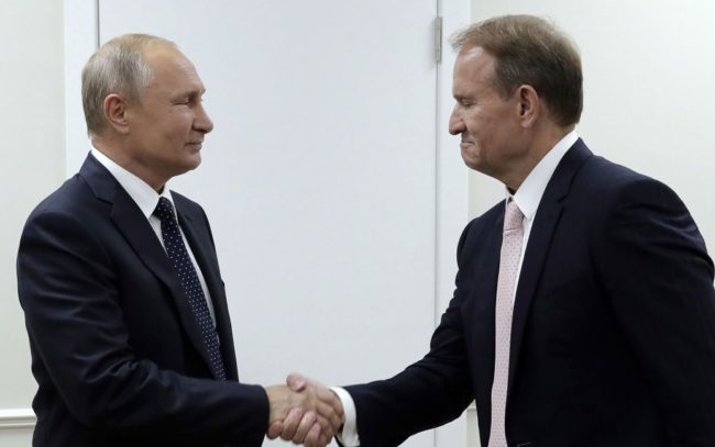Путін особисто наполіг на обміні Медведчука, хоча ФСБ була проти – Washington Post